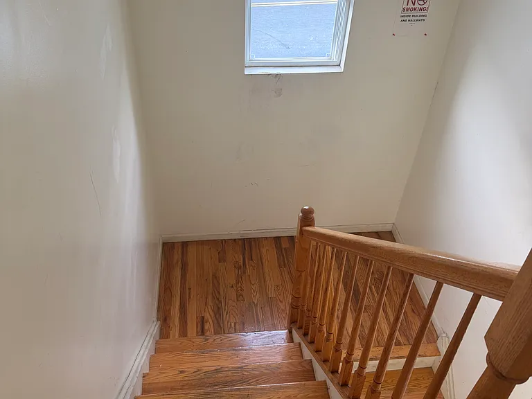 156 Johnson Ave — Photo 4