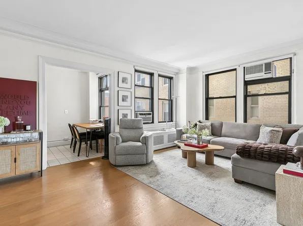 136 East 36th Street image 1 of 7