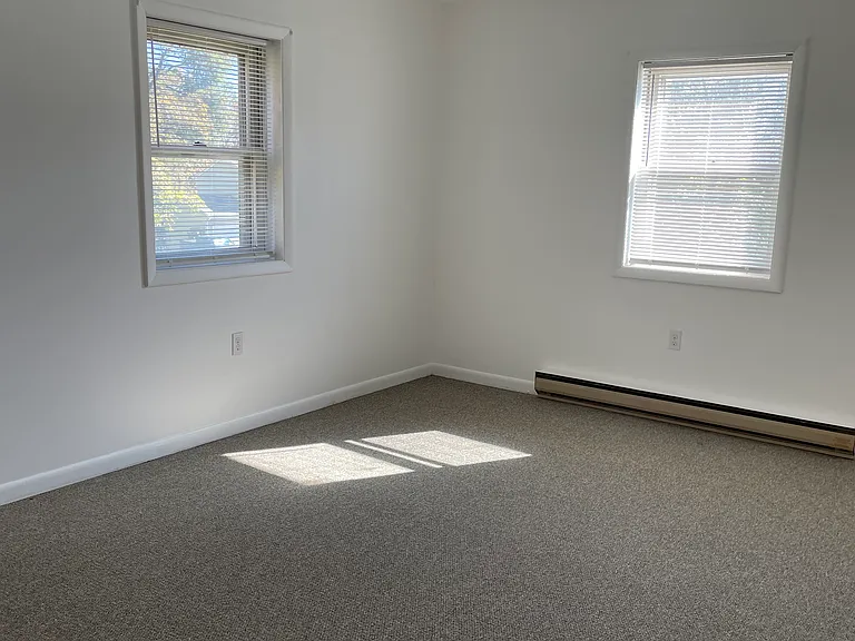 661 S 82nd St #4 — Photo 4