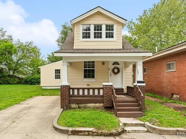 127 N 12th St, Belleville, IL 62220