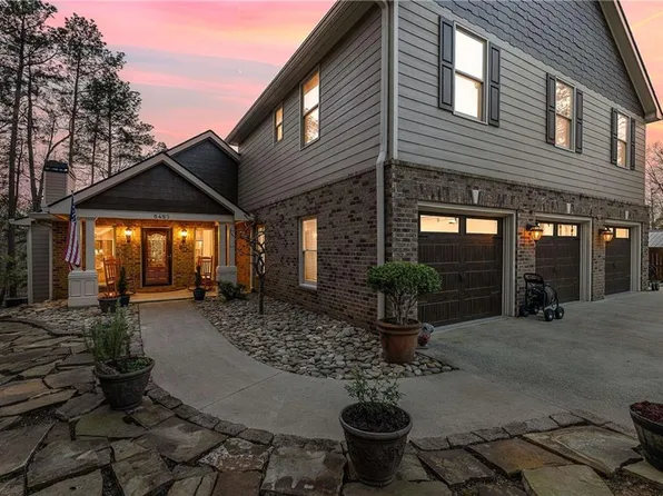 5457 Dogwood Ln, Gainesville, GA 30504