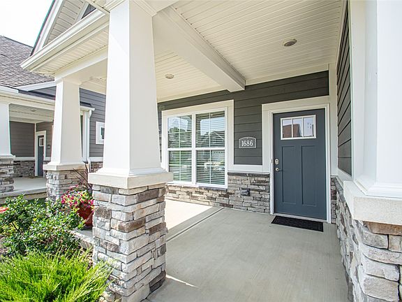 2nd image of 1686 Glade Valley Dr