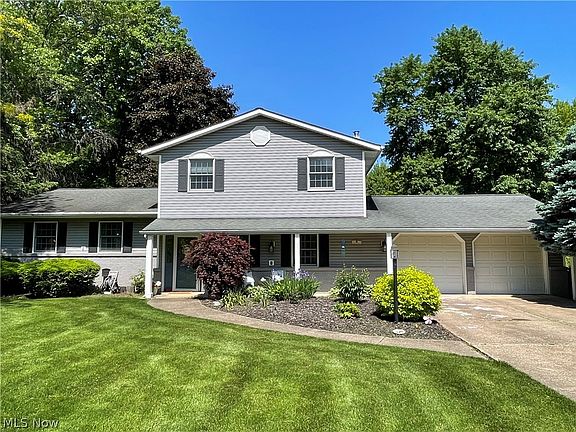 2nd image of 6961 Pennywhistle Cir