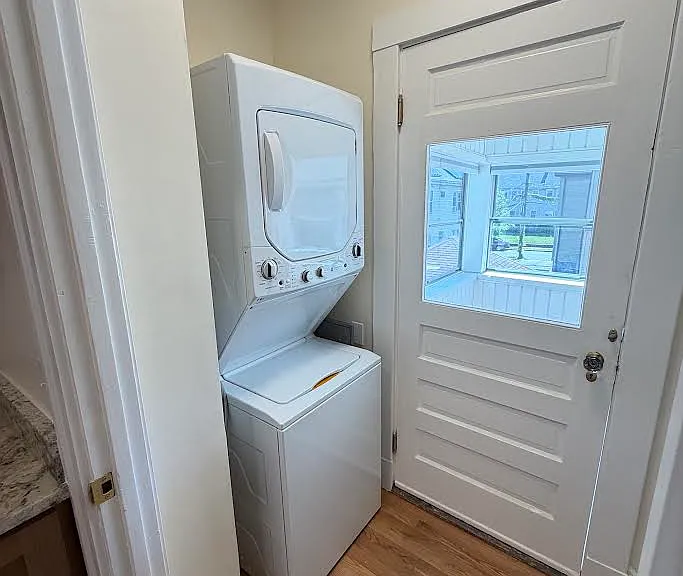 15 Burch St — Photo 14