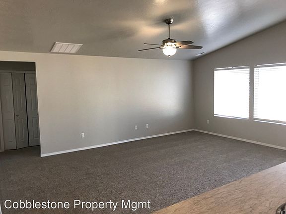 4th image of 11696 Walden St