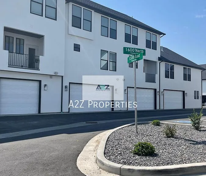 1335 E 1590 N — Photo 1