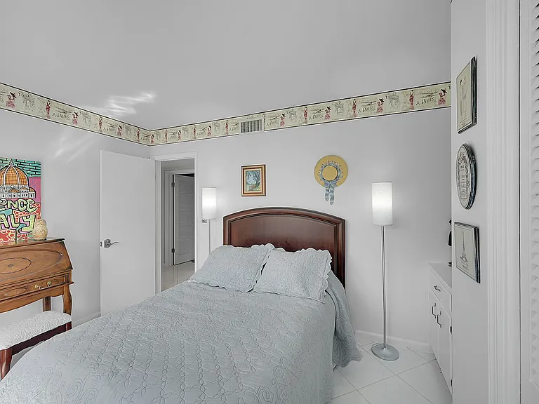 1702 S Ocean Blvd #1 — Photo 30