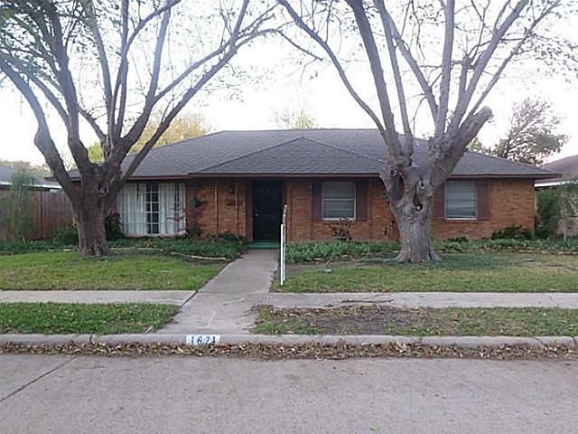 1st image of 1621 Charlotte Dr