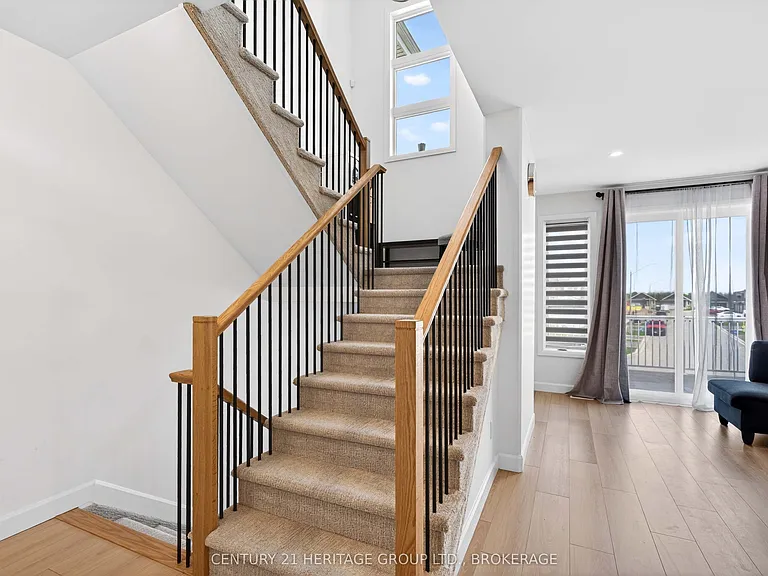 189 Superior Dr — Photo 8
