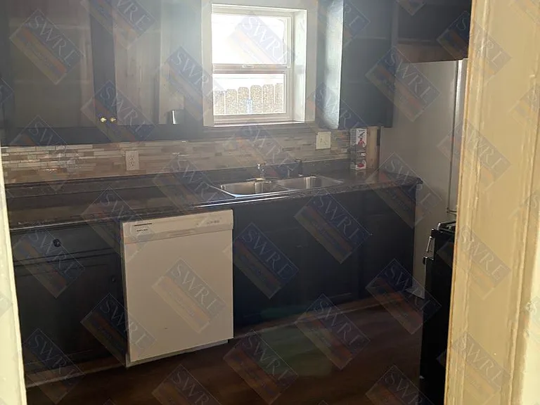 369 H St #371-H — Photo 4