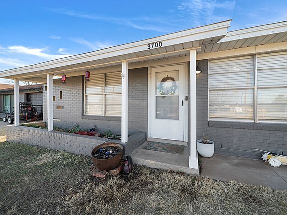 3rd image of 3700 Boulder Dr