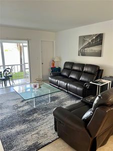 18901 NE 14th Ave APT 105, Miami, FL, 33179