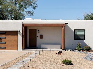 1419 Richmond Dr NE, Albuquerque, NM 87106
