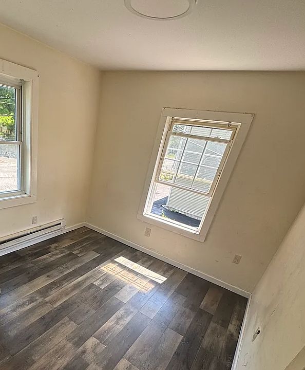 2nd image of 79 High St #0