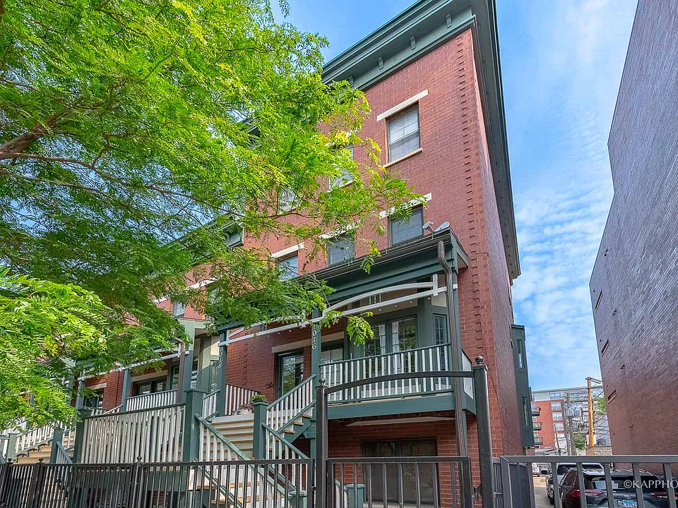 1016 W Monroe St