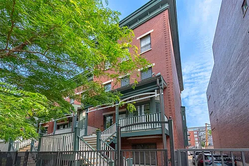1016 W Monroe St Photo 1