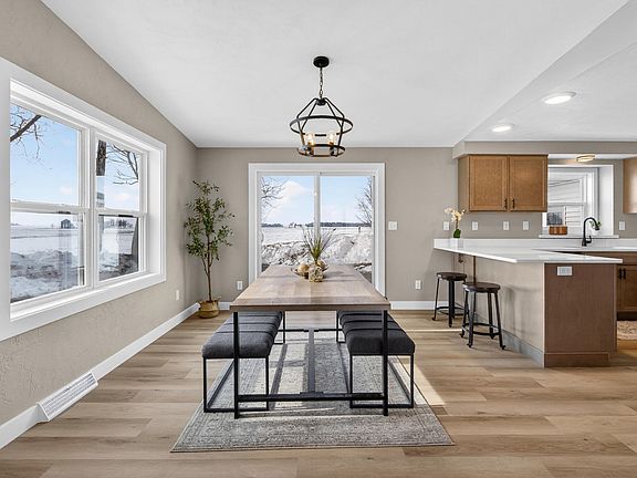 5th image of W13487 Carter Rd