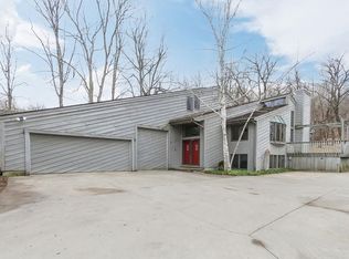 1029 N River Rd, Algonquin, IL 60102
