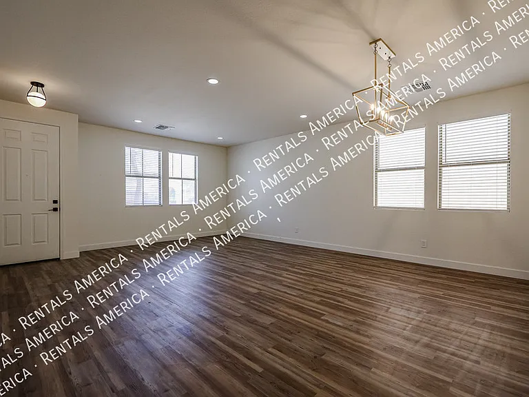 46137 W Belle Ave — Photo 7