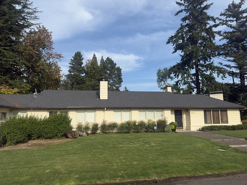 3900 SW 75th Ave
