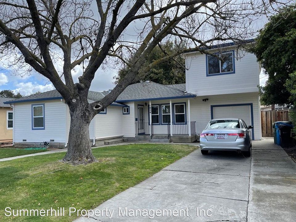 1st image of 1854 De La Pena Ave