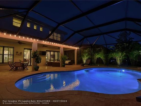 4th image of 8905 Watercrest Cir W