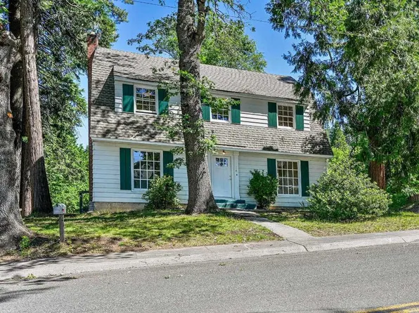 118 Ida St, Mount Shasta, CA 96067