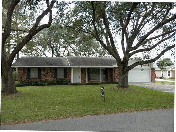 2nd image of 317 Fairfield Dr