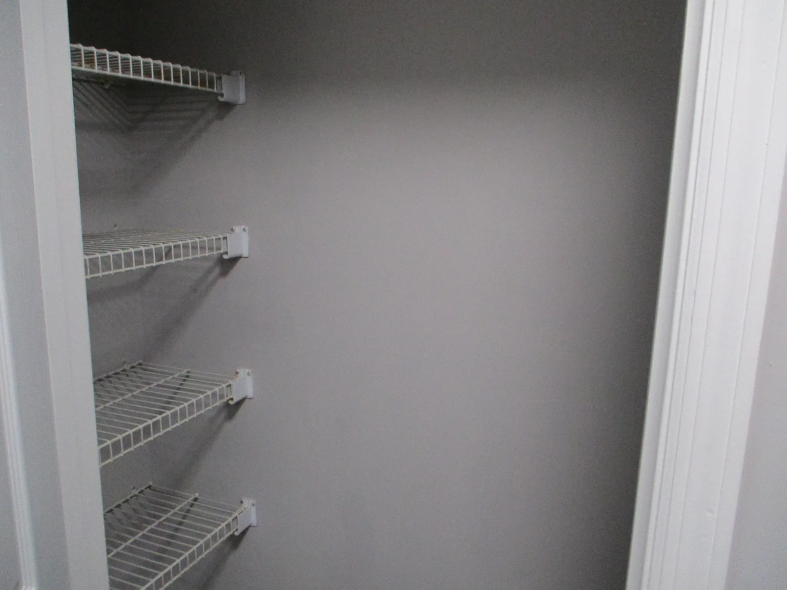 2 bed, 1092 sqft, $1,300 — Photo 2