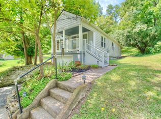 547 Sutton Rd, Cincinnati, OH 45230