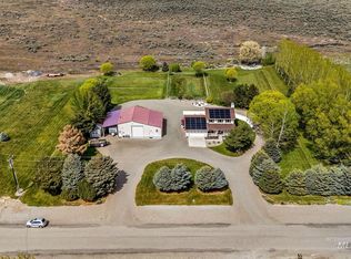 12 W Huyser Dr, Shoshone, ID 83352