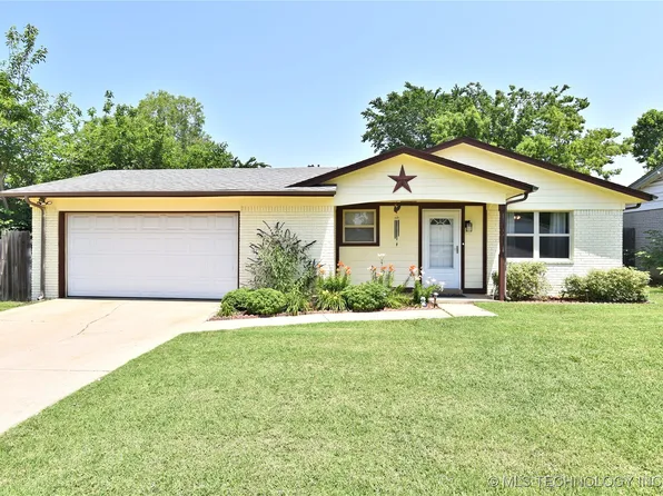 11925 E 18th St, Tulsa, OK 74128