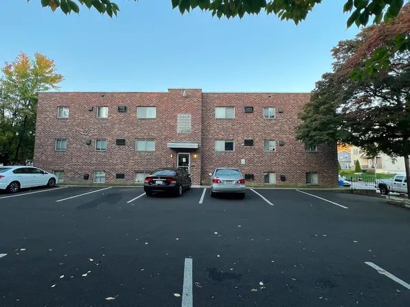 7332 Dungan Rd #4, Philadelphia, PA 19111