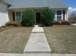 3926 Pine Village Pl, Loganville, GA 30052