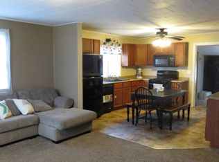 106 E Washington St, Hartford, MI 49057