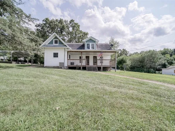 103 Preston St, Crocker, MO 65452