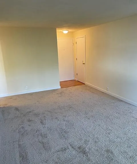 Skyline House — Photo 35