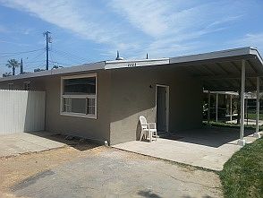 4th image of 2288 Broadway Ave