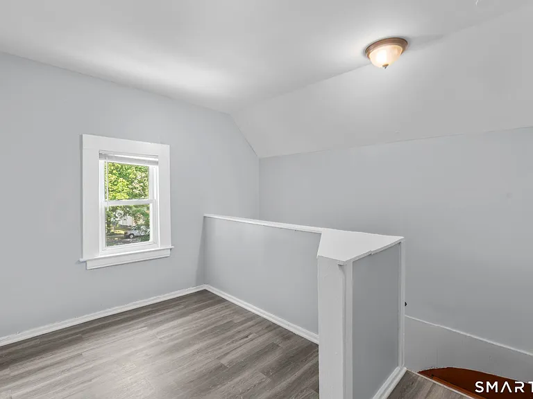 165 Starr St #2 — Photo 24