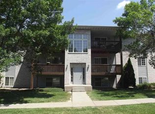 56 Westside Dr, Iowa City, IA 52246