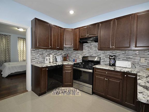 2nd image of 294 Ege Ave #1