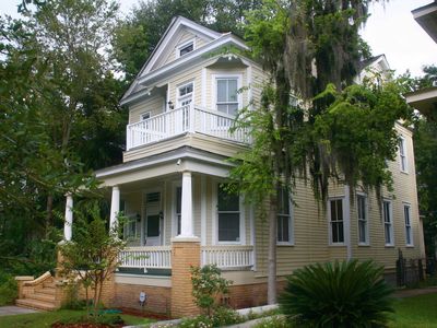 826 E Henry St, Savannah, GA, 31401