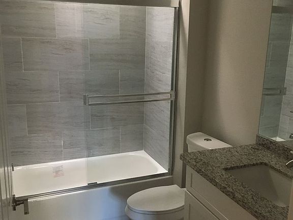 4th image of 1247 Stoner Ave APT 309