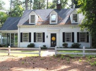 919 Raleigh Road Pkwy W, Wilson, NC 27896