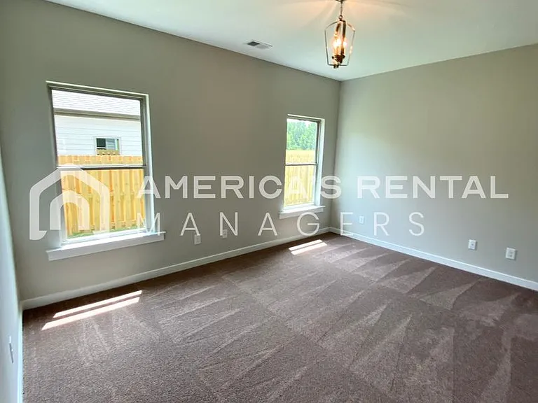 104 Ballington Way — Photo 12