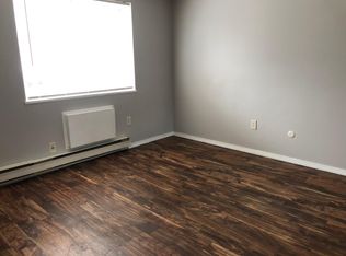 64 Osgood St, Springfield, MA 01107