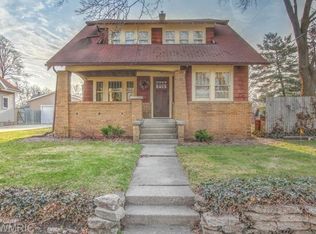 2470 Forest Grove Ave SW, Wyoming, MI 49519