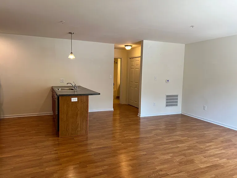 The Residence at Fort Hunter — Photo 10