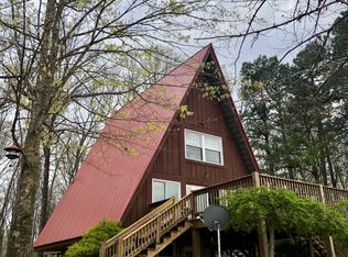 9483 Luther Ln, Bon Aqua, TN 37025