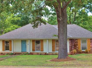 1034 N Azalea Dr, Madison, MS 39110